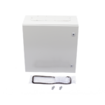 Gabinete de Acero IP66 Uso en Intemperie (600 x 600 x 300 mm) con Placa Trasera Interior Metálica y Compuerta Inferior Atornillable (Incluye Chapa y Llave T). - Image 6