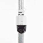 Domo PT IP 4 Megapixel / Lente 4 mm  / Luz Blanca 30 mts / dWDR  / PoE / IP66 / Micrófono y Bocina Interconstruido / Micro SD / Incluye Montaje de Pared y Techo - Image 2