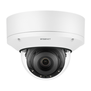 Cámara Domo 2MP con IA, Antivandalica / Lente Motorizado de 4.38  A 9.33mm / P-Iris, WDR 120dB / Ranura SD / IP66 IP67 IP6K9K IK10+ NEMA4X