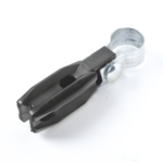 Aislador de paso o esquina con abrazadera incluida de 1 Pulgada  para uso en tubería de malla ciclónica. - Image 4